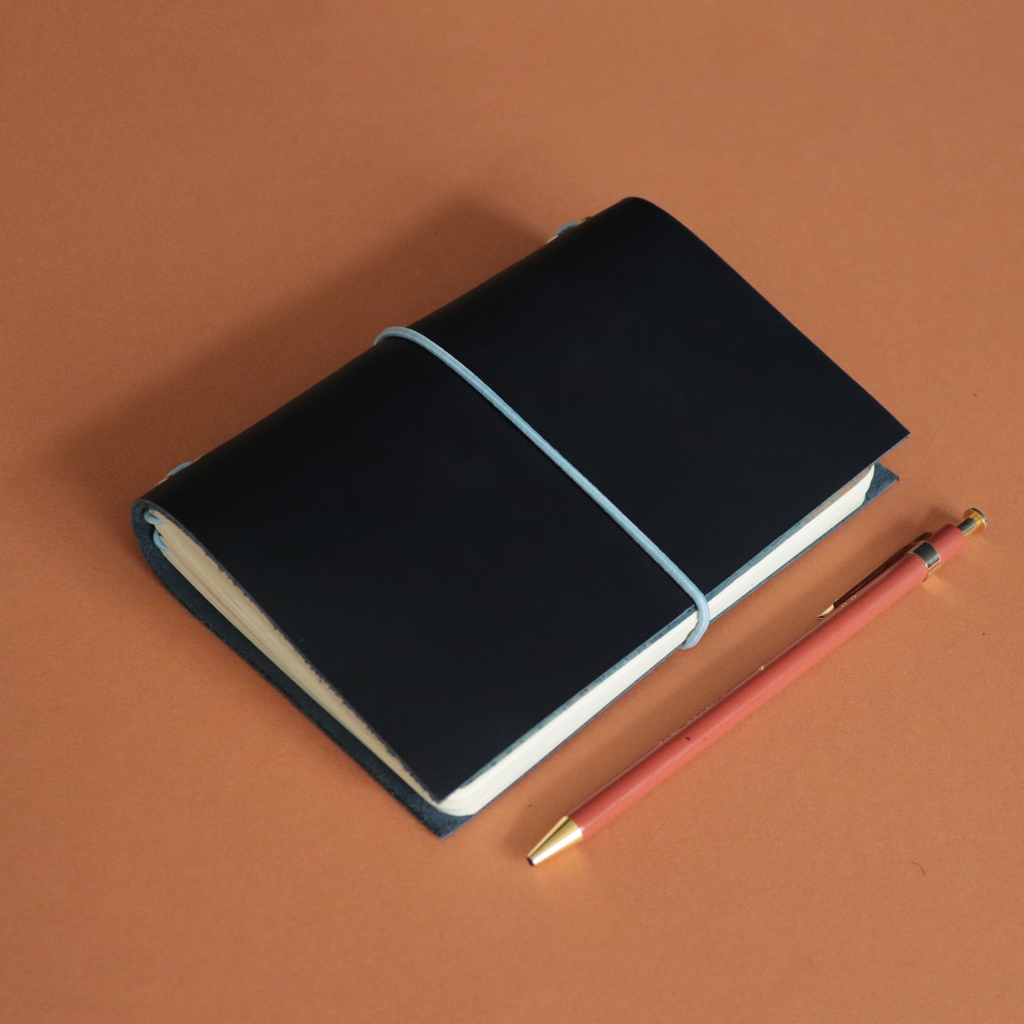 A6 Bifold Leather Journal Midnight